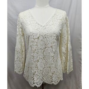 White House Black Market Ivory Lace V-Neck Bell Sleeve XS White Floral Blouse